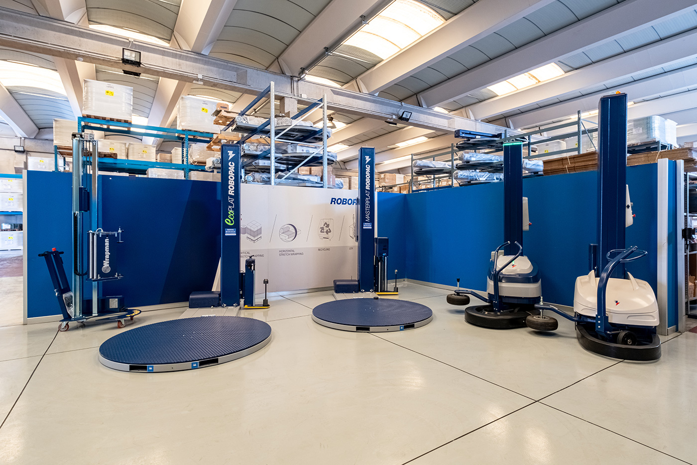 Visita il nostro showroom permanente di macchinari packaging e prova direttamente i tuoi prodotti.